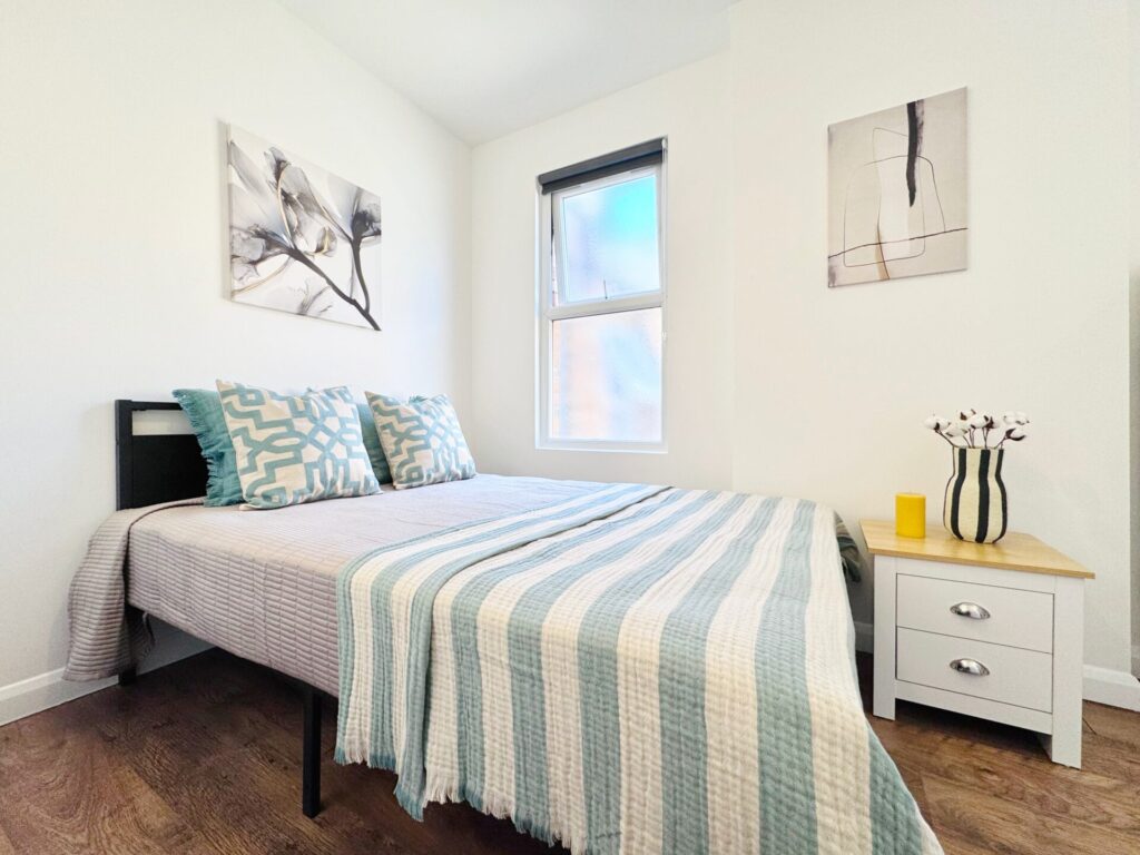 West Hendon Broadway - London - Middlesex - NW9