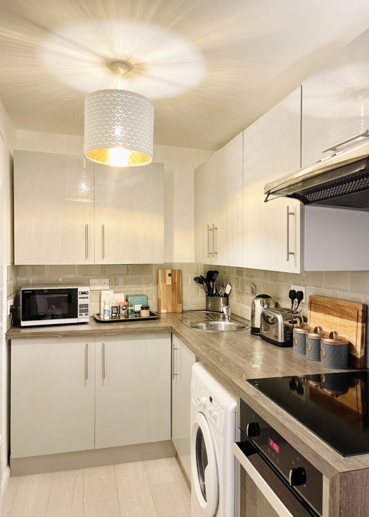 Station Road - London - Hendon - NW4