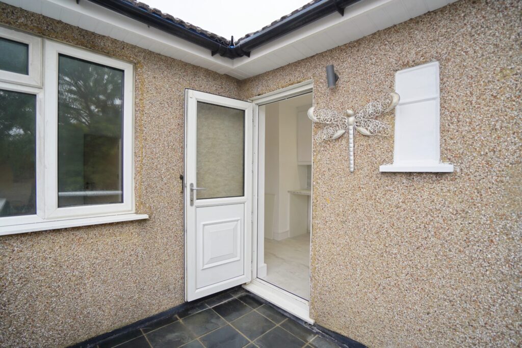 West End Road - Ruislip - Middlesex - HA4