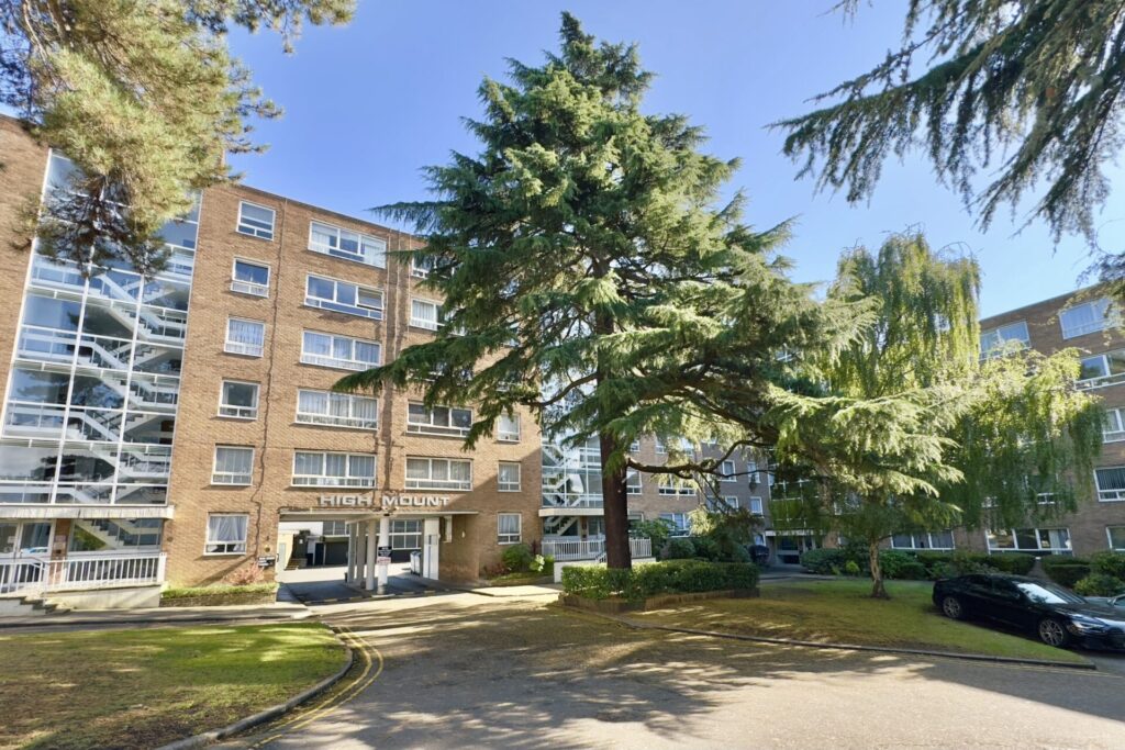 High Mount - London - Hendon - NW4