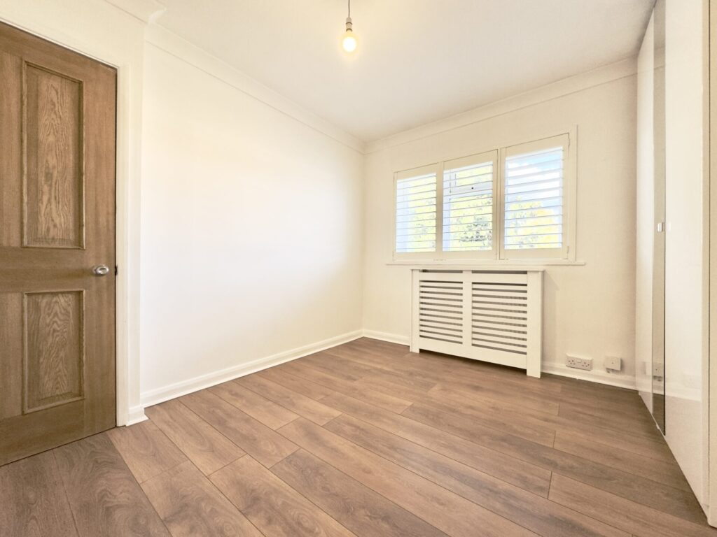 Radlett Road - St Albans  - Hertfordshire - AL2