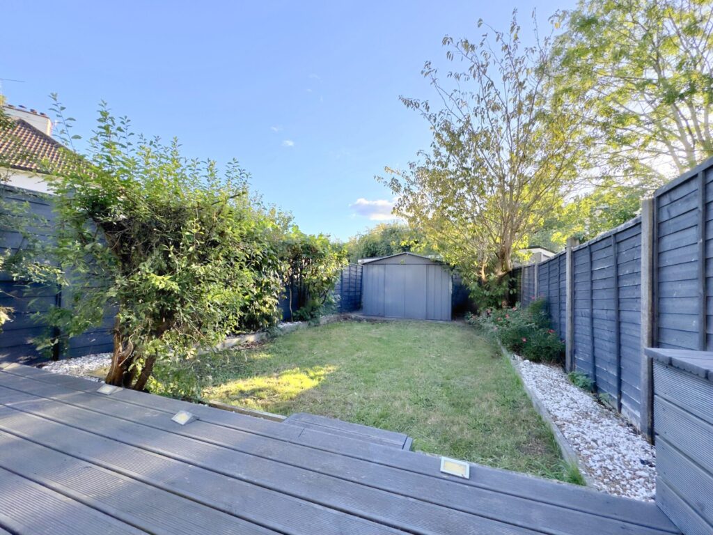 Radlett Road - St Albans  - Hertfordshire - AL2