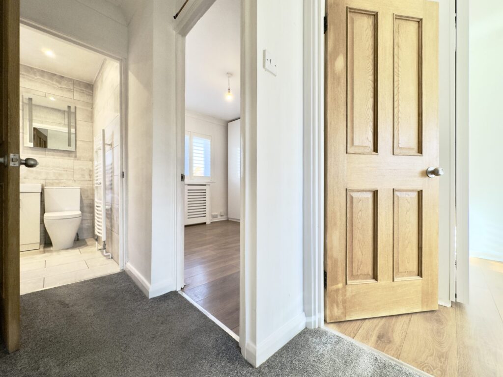 Radlett Road - St Albans  - Hertfordshire - AL2