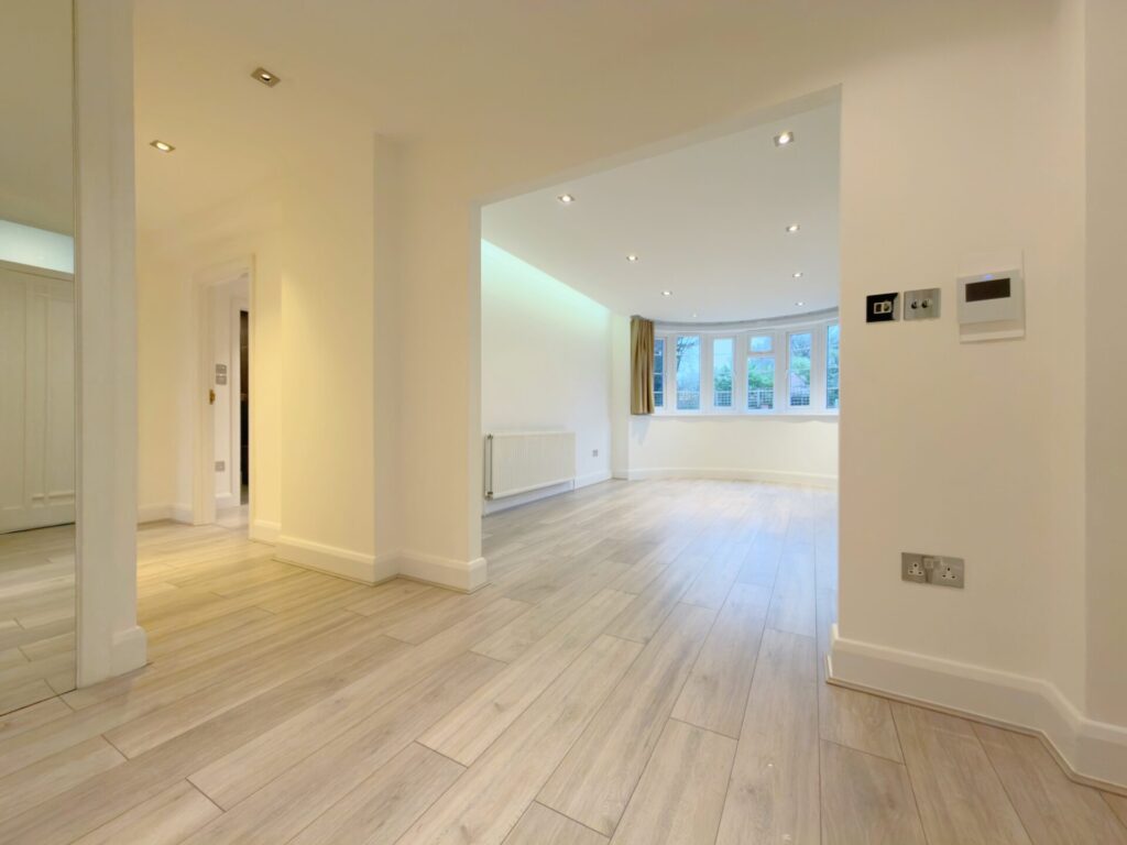 Beaufort Park - London - London - NW11