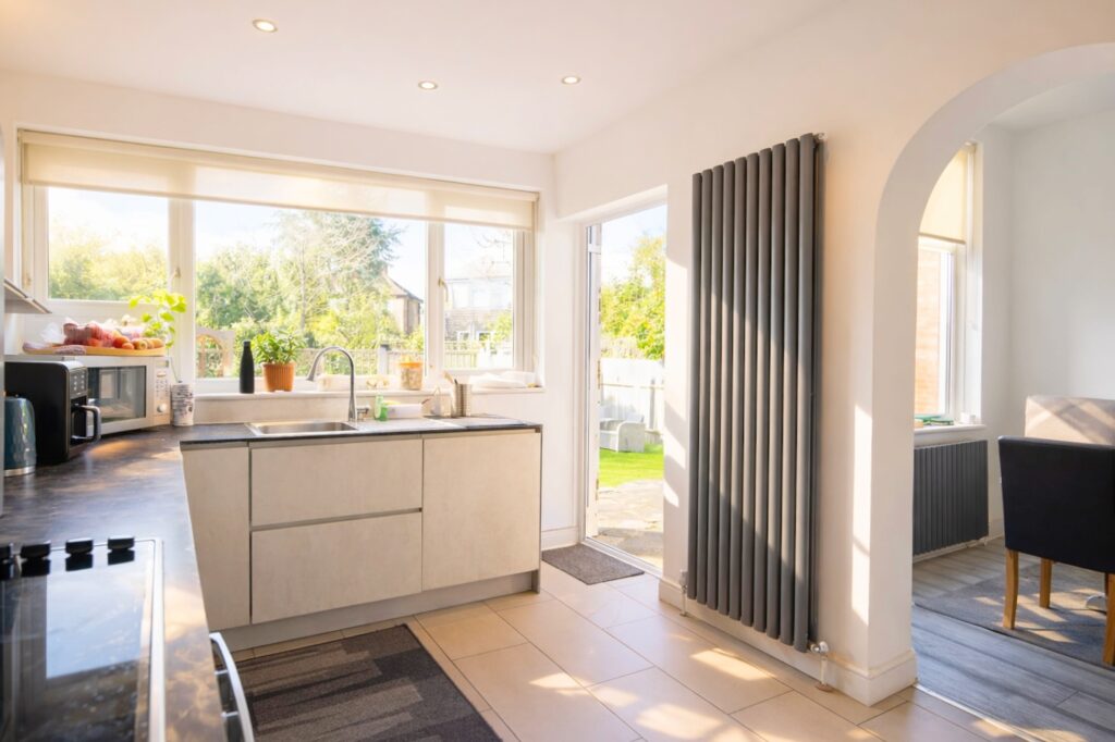 Eastville Avenue - London - Golders Green - NW11