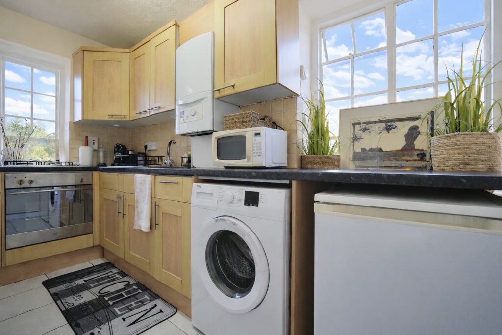 The Pantiles - Golders Green - London - NW11