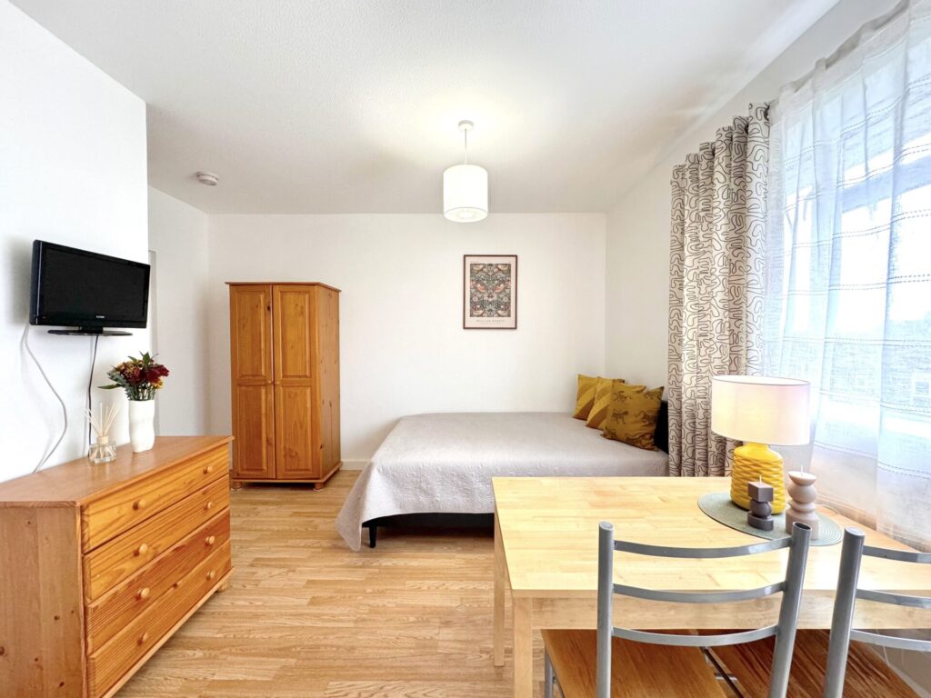 Oak Lane - London - East Finchley - N2