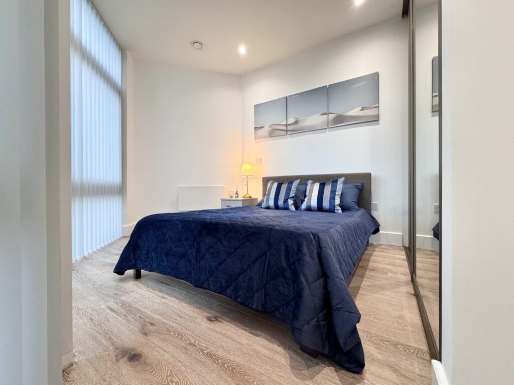 Mondial Way - Hayes - Middlesex - UB3