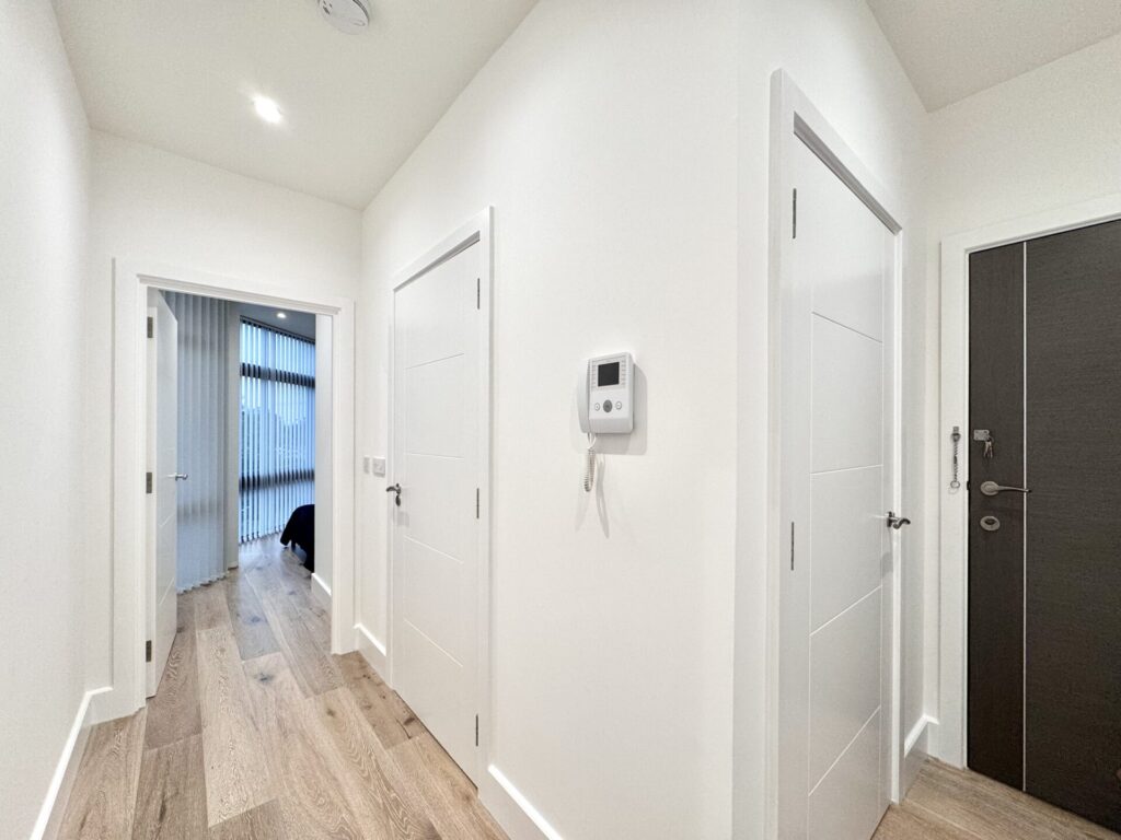 Mondial Way - Hayes - Middlesex - UB3