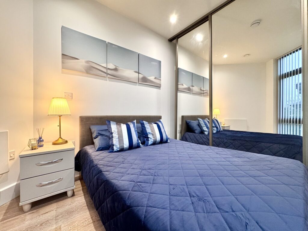 Mondial Way - Hayes - Middlesex - UB3