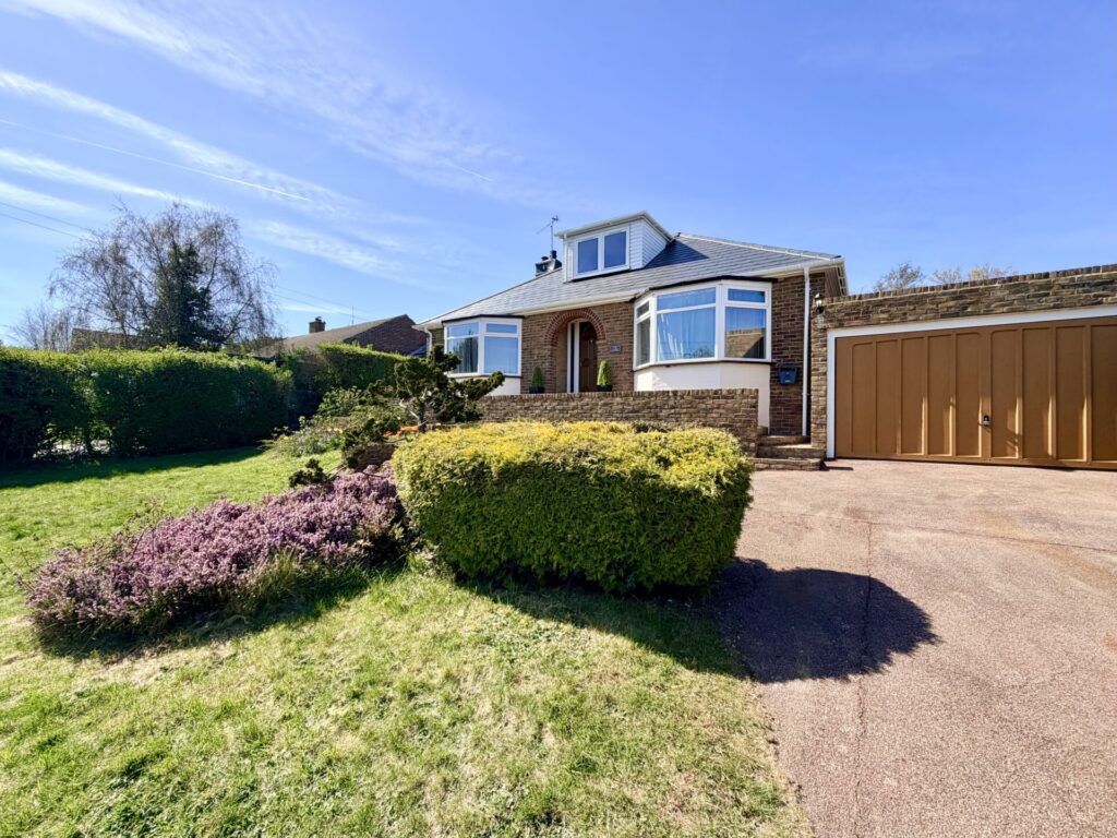 Victoria Road - Deal - Kingsdown - CT14