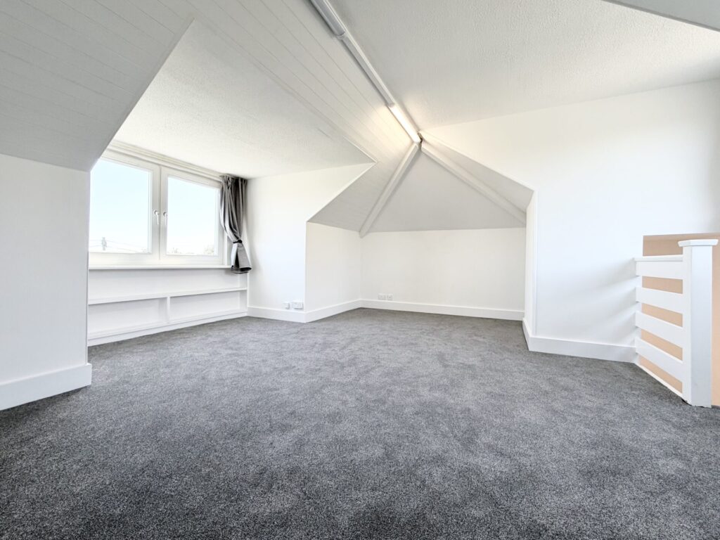 Victoria Road - Deal - Kingsdown - CT14
