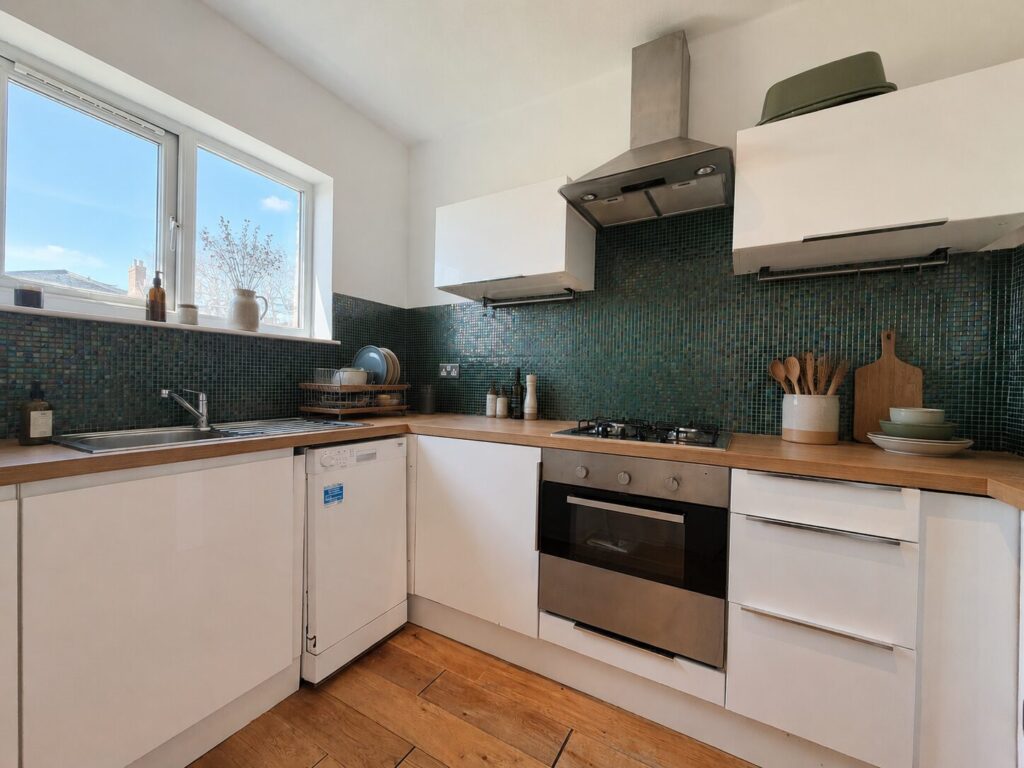 Rowlands Close - London - Mill Hill - NW7